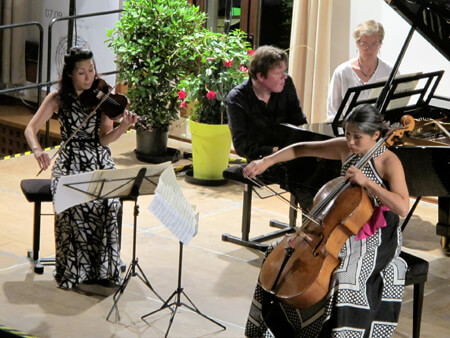 trio con brio